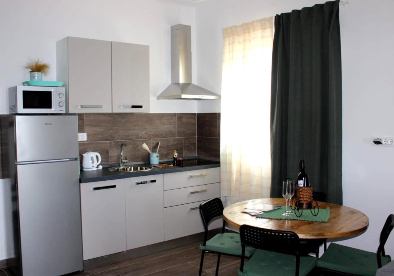 Apartman Maslina شيبينيك المظهر الخارجي الصورة